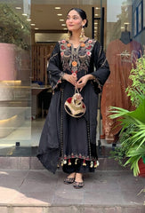 Lavender Silk Chanderi Kurta Set with Floral Embroidery & Shell Hangings